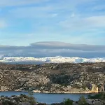 Architect-designed Panoramic View * Ervik (Urangsvag)