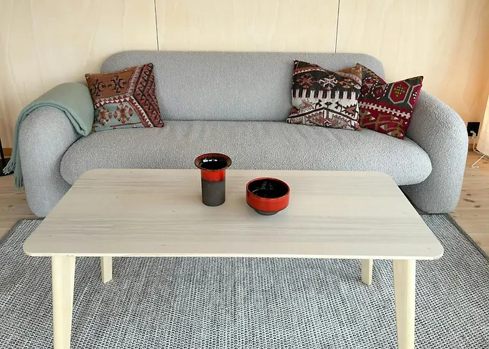 Architect-designed Panoramic View