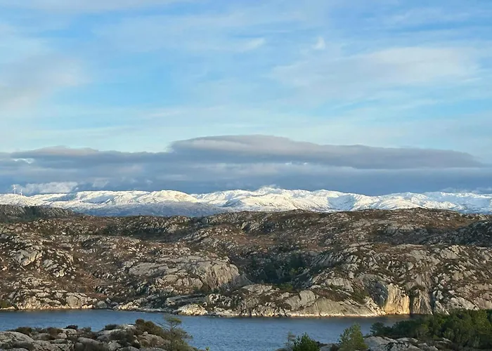Architect-designed Panoramic View * Ervik (Urangsvag)